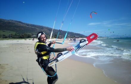 Comparte el viento – Curso Kitesurf para 2 (1 día )