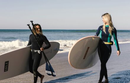 Explora las marismas al atardecer – Curso Paddle Surf para 2 (1 día )